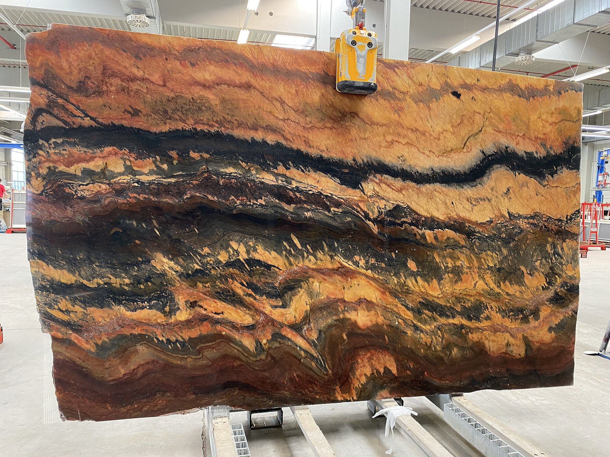 Naturstein Quarzite Miami Rot von SteinArt Manufaktur