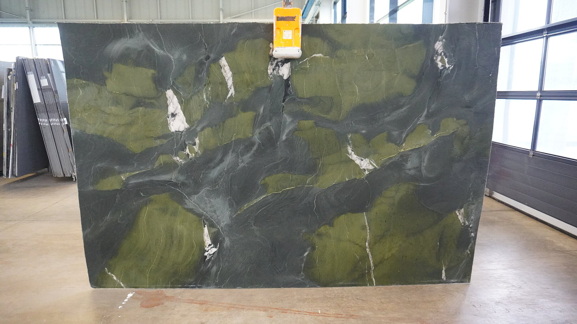 Avocatus Naturstein für Küche von SteinArt Manufaktur