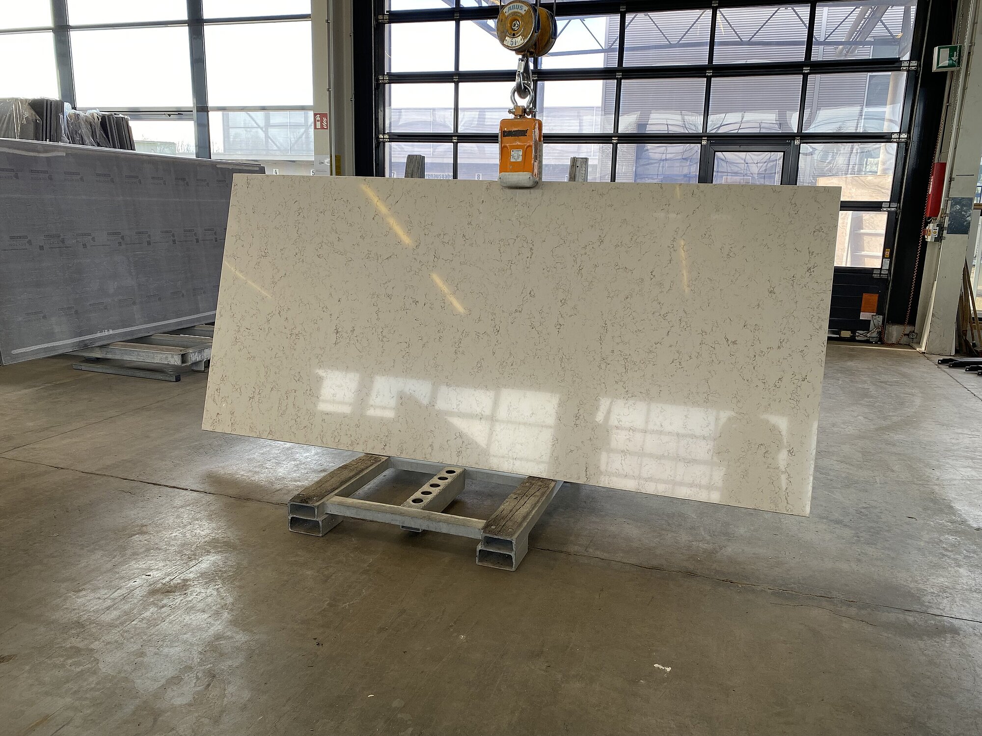 Quarz Molino Royal Gold von SteinArt Manufaktur